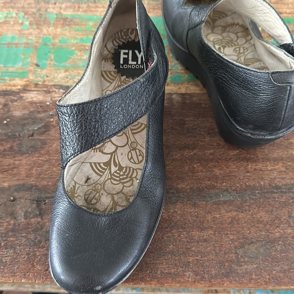 Fly London platform Mary Jane’s - Picture 4 of 6